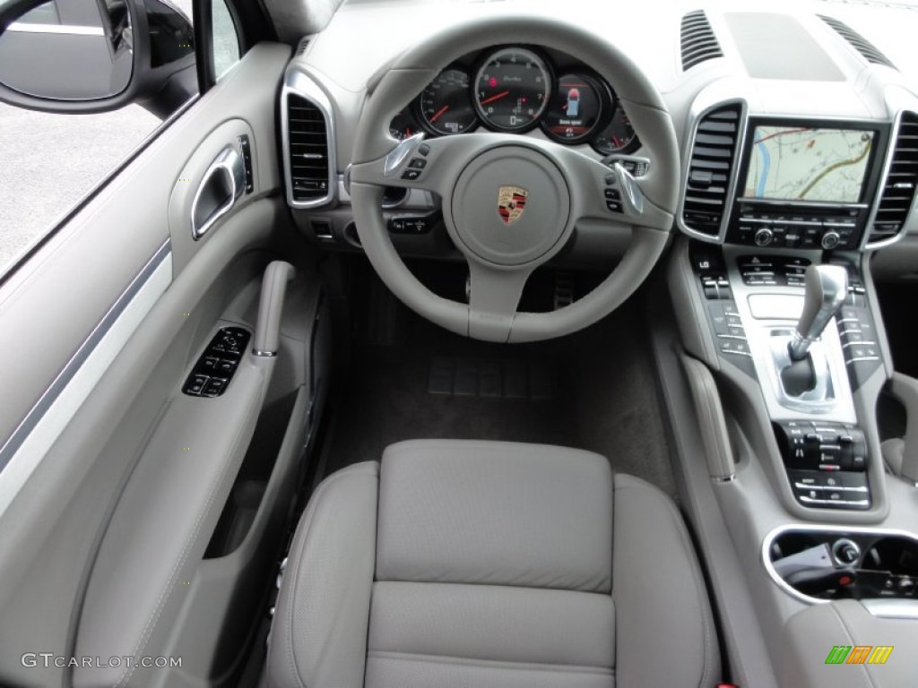 2011 Porsche Cayenne Turbo Platinum Grey Steering Wheel Photo #54605393