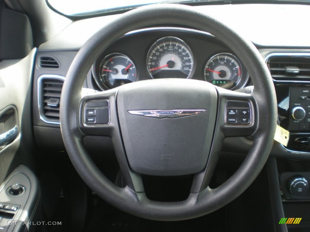 2011 Chrysler 200 LX Steering Wheel Photos