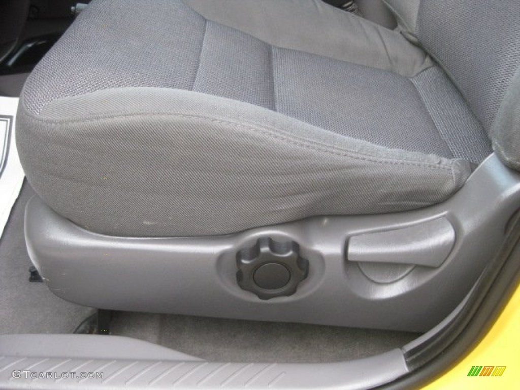 2001 Escape XLT V6 - Chrome Yellow Metallic / Medium Graphite Grey photo #22