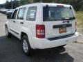 Stone White - Liberty Sport 4x4 Photo No. 7