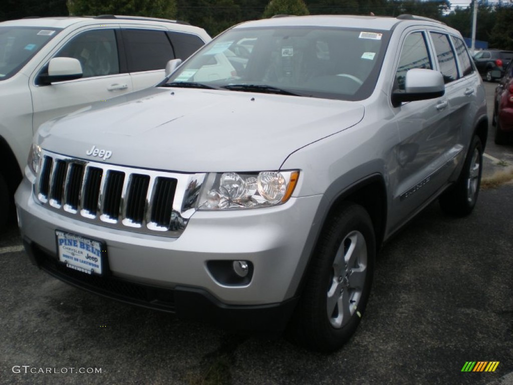 2012 Grand Cherokee Laredo X Package 4x4 - Bright Silver Metallic / Black photo #1