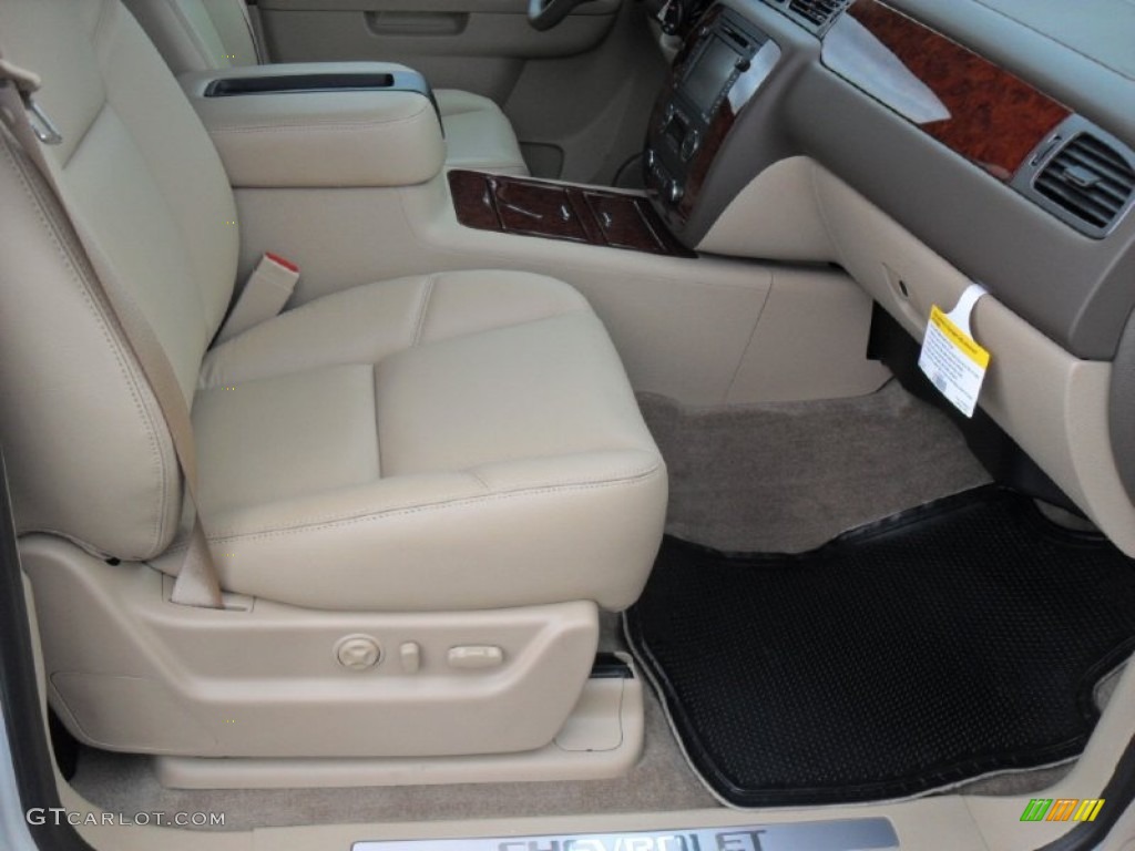 Dark Cashmere/Light Cashmere Interior 2012 Chevrolet Avalanche LTZ 4x4 Photo #54612942