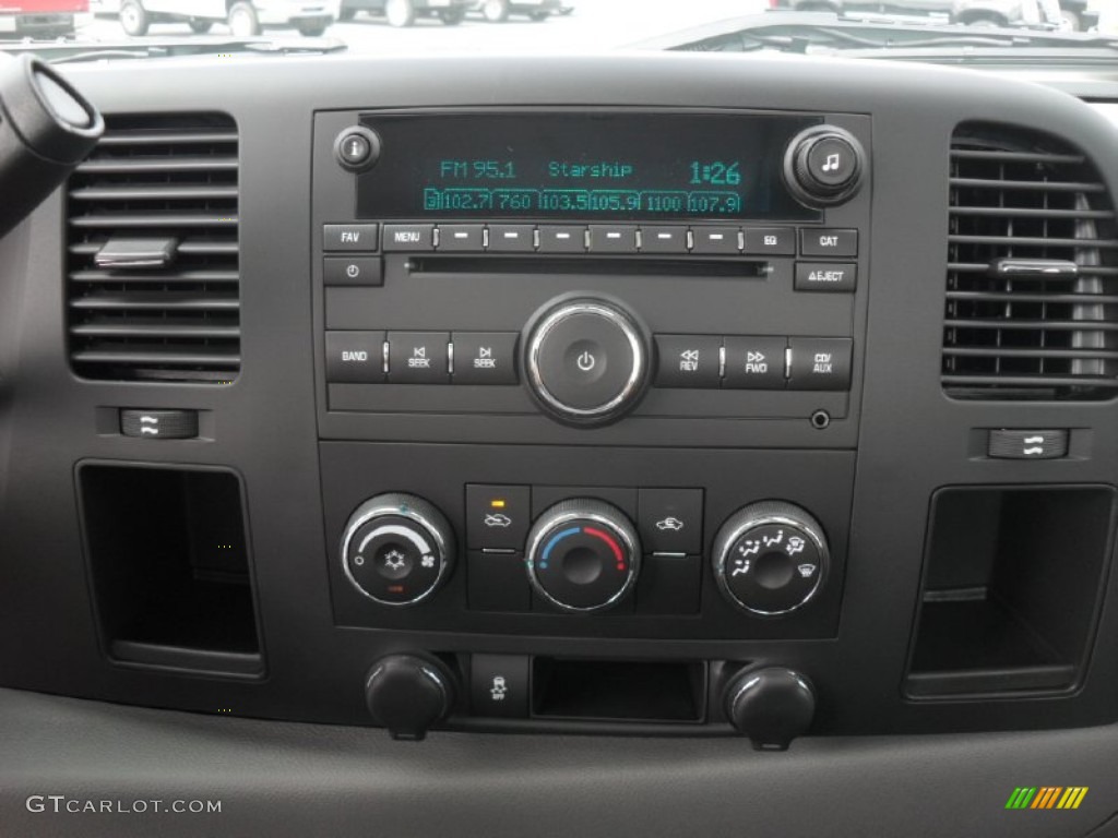 2011 Chevrolet Silverado 1500 Regular Cab Audio System Photo #54613745