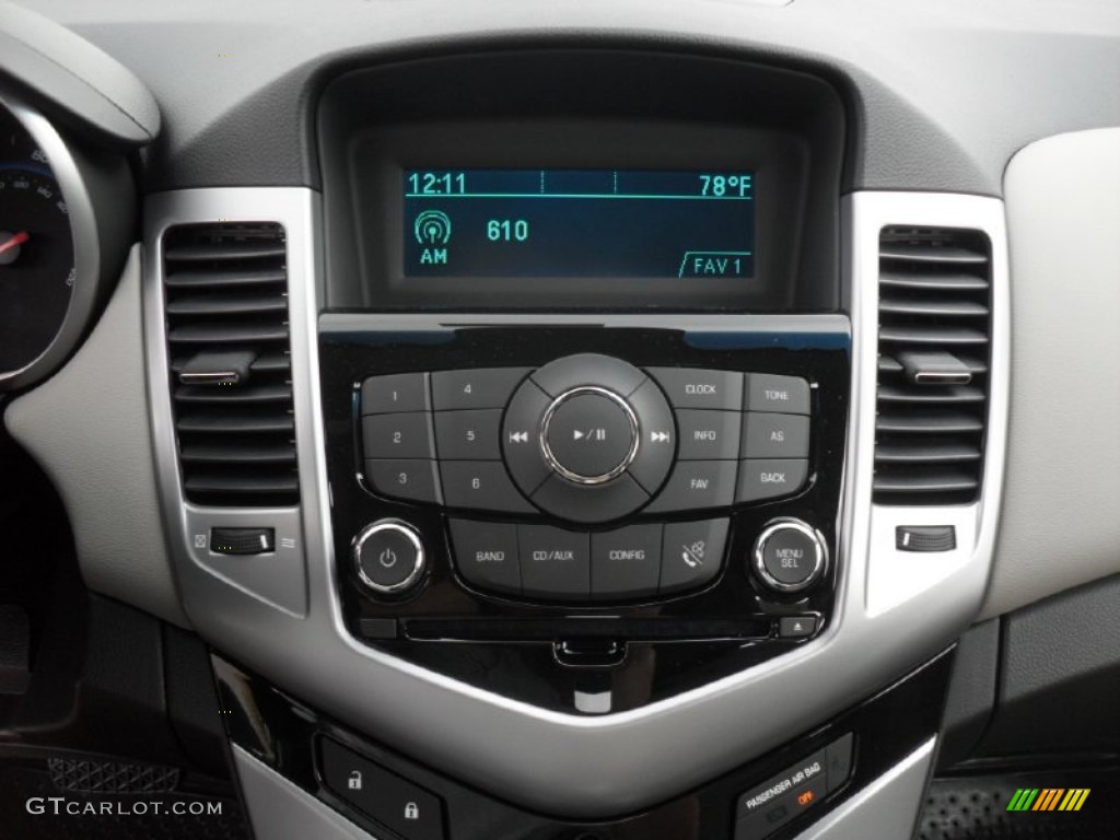 2012 Chevrolet Cruze Eco Controls Photo #54616038