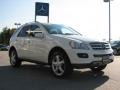 Arctic White - ML 350 4Matic Photo No. 3