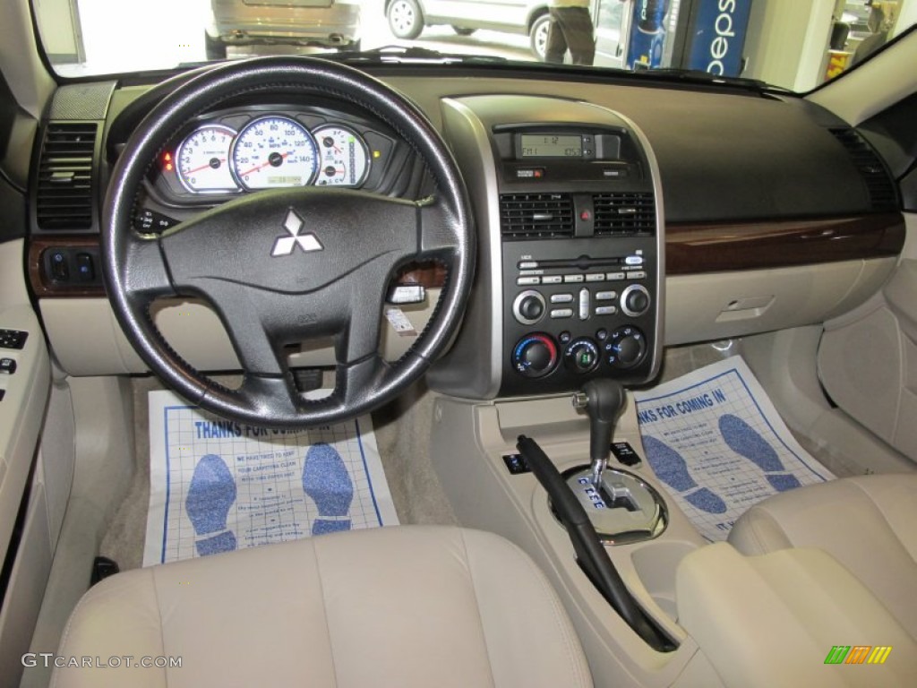Beige Interior 2007 Mitsubishi Galant GTS V6 Photo #54617373
