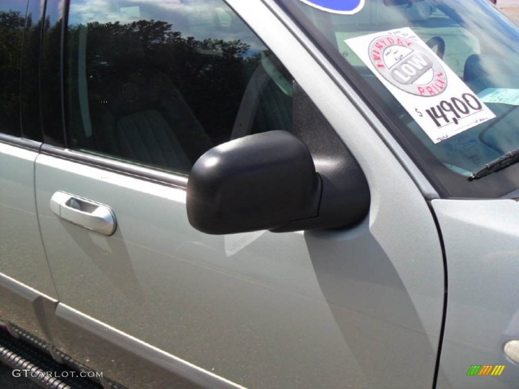 2005 Mountaineer V8 AWD - Satellite Silver Metallic / Midnight Grey photo #23