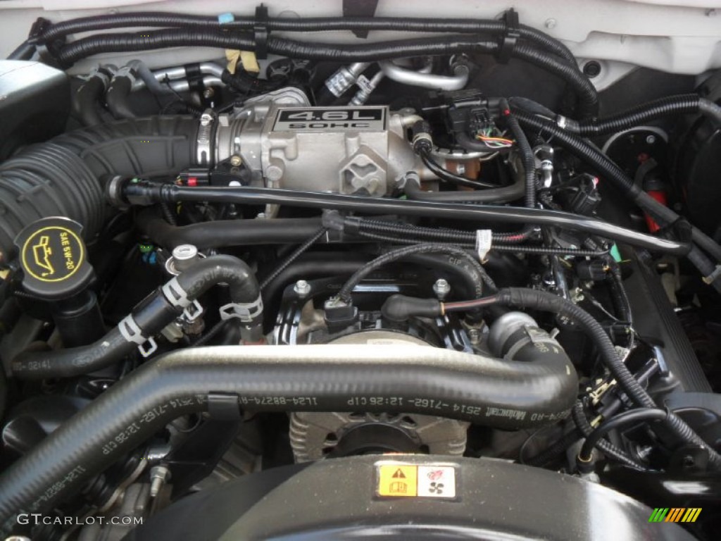 2005 Mercury Mountaineer V8 AWD Engine Photos