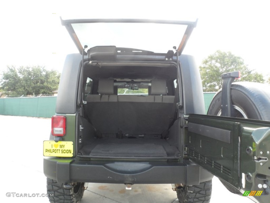 2009 Wrangler Unlimited X 4x4 - Jeep Green Metallic / Dark Slate Gray/Medium Slate Gray photo #28
