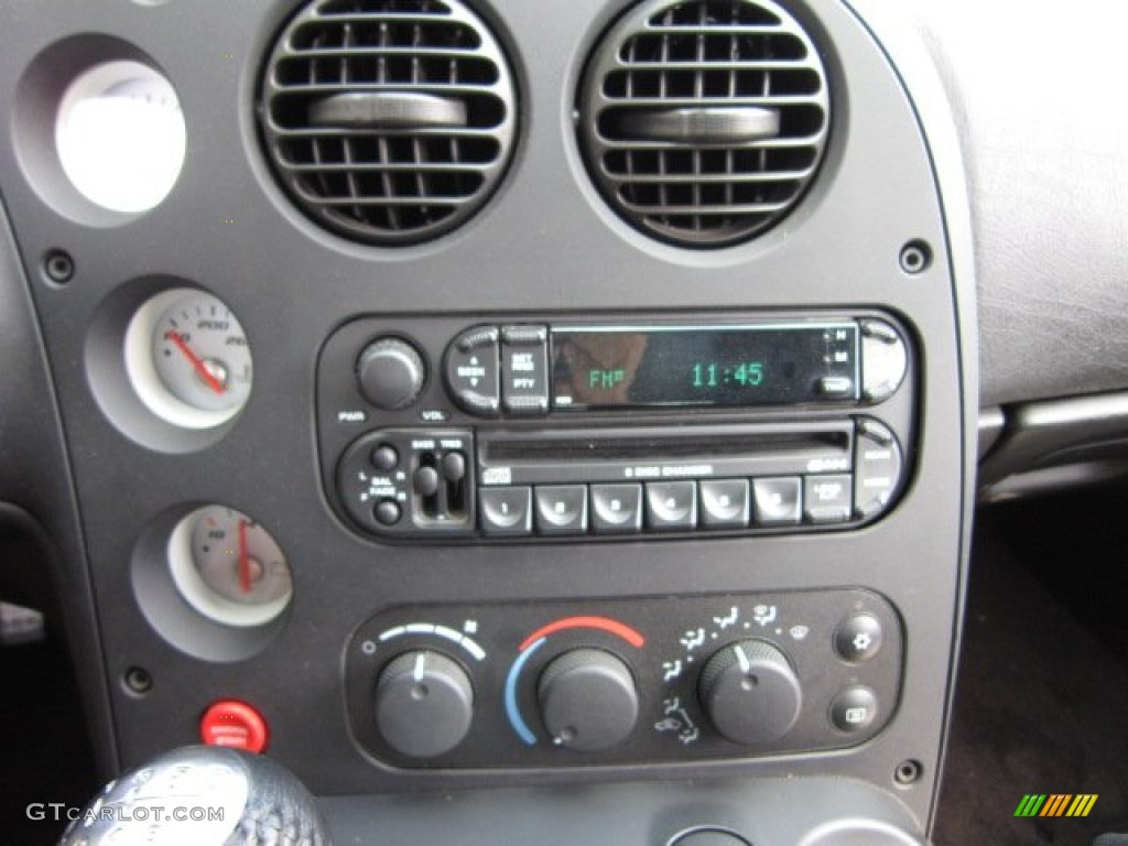 2004 Dodge Viper SRT-10 Audio System Photo #54619461
