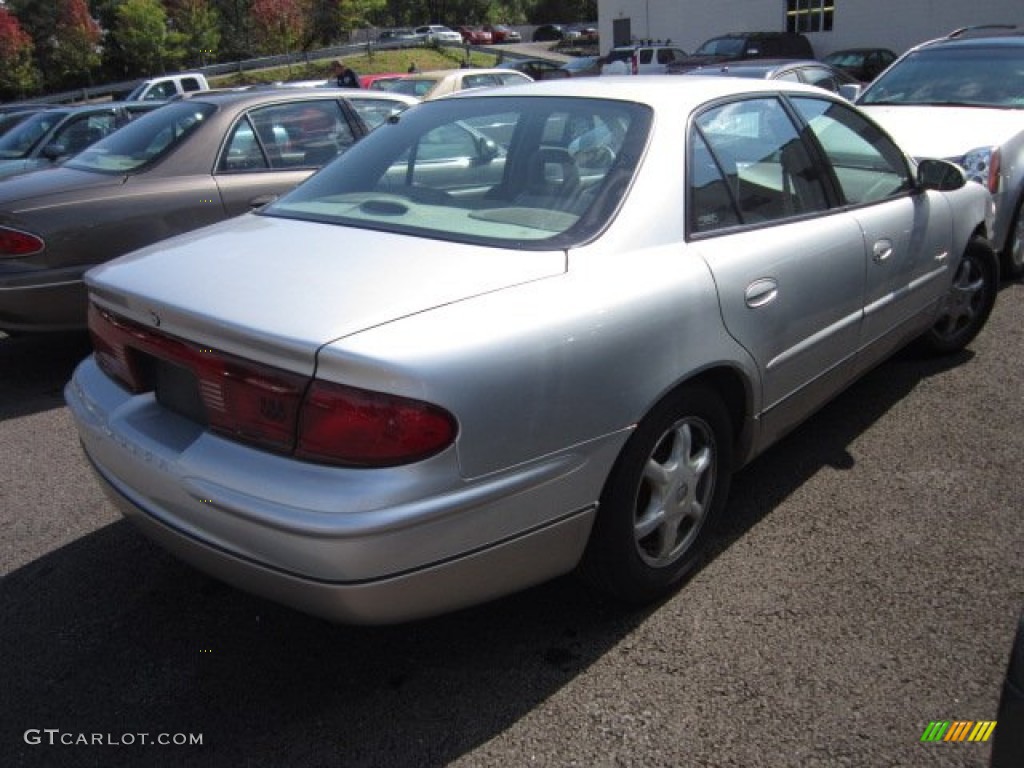 2001 Regal LS - Sterling Silver Metallic / Medium Gray photo #2
