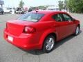 Redline 2-Coat Pearl - Avenger SXT Photo No. 4
