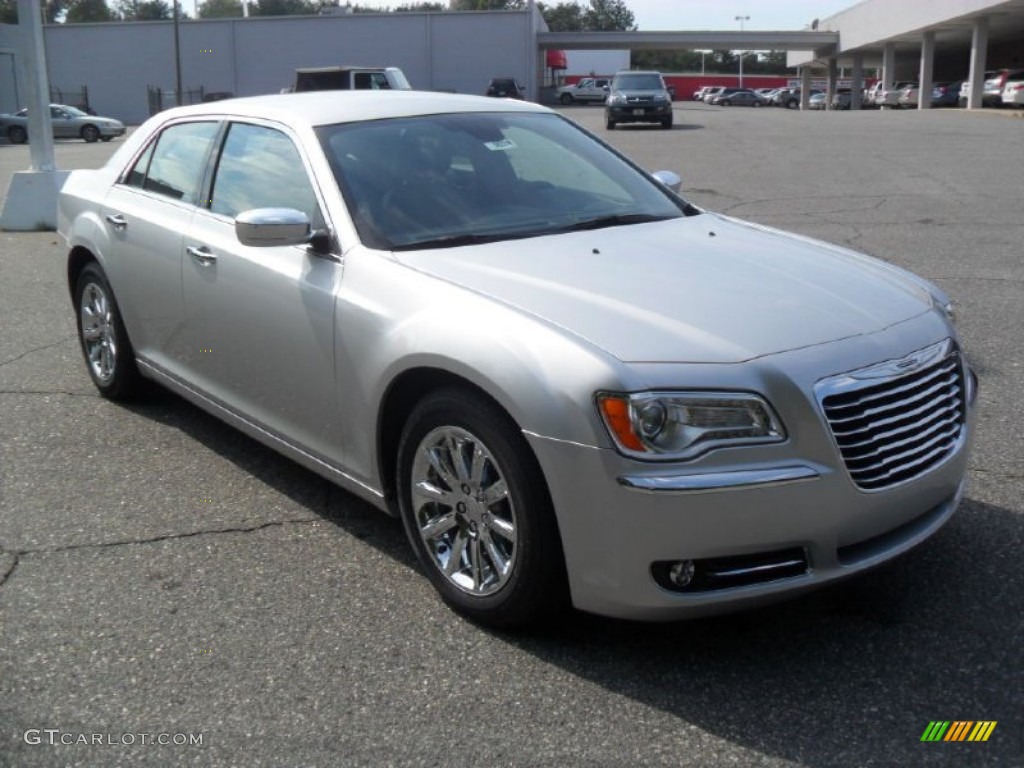 2012 300 C - Bright Silver Metallic / Black photo #5