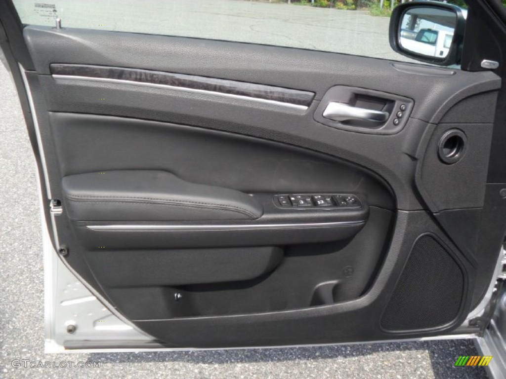 2012 Chrysler 300 C Black Door Panel Photo #54620853