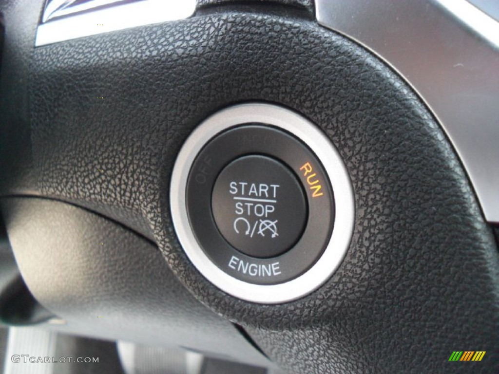 2012 Chrysler 300 C Controls Photo #54620871