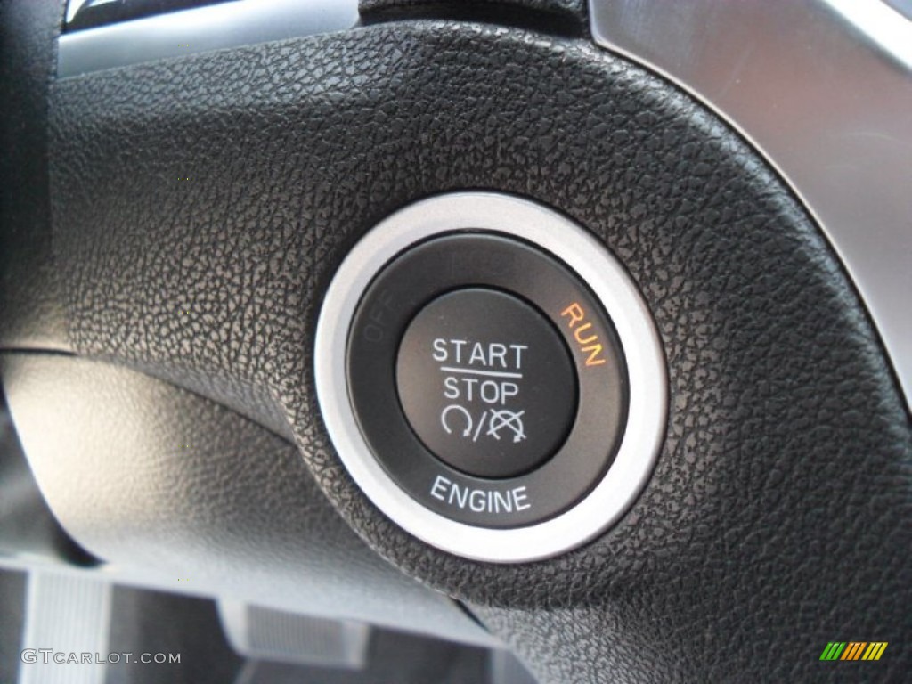 2012 Chrysler 300 C Controls Photo #54621108