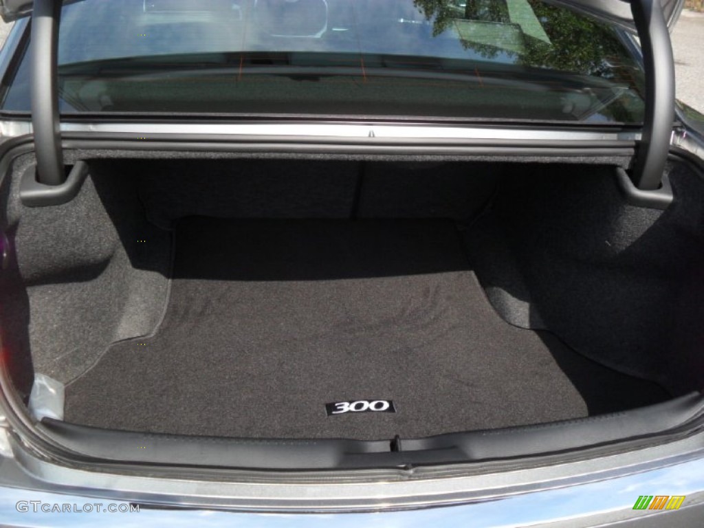 2012 Chrysler 300 C Trunk Photo #54621186