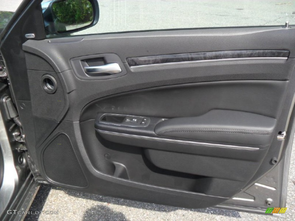 2012 Chrysler 300 C Black Door Panel Photo #54621224