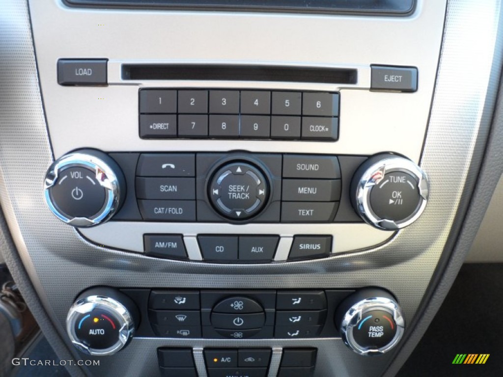 2012 Ford Fusion Hybrid Controls Photo #54622035