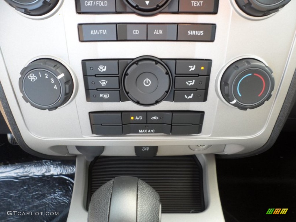 2012 Ford Escape XLT V6 Controls Photo #54622391