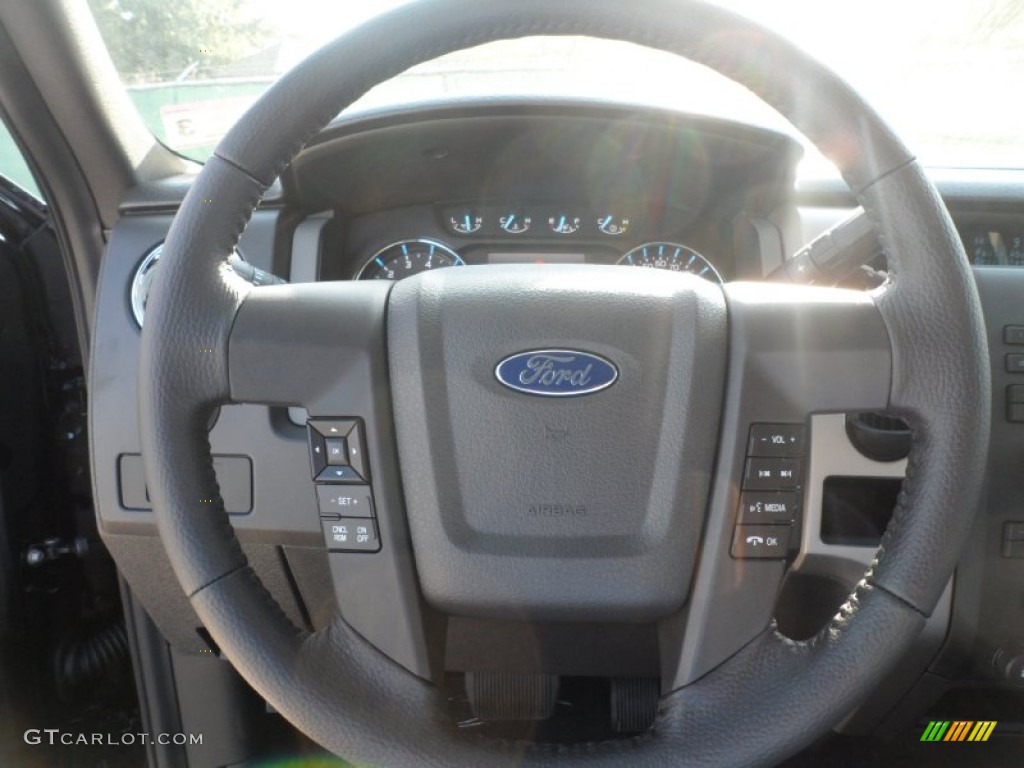 2011 F150 XLT SuperCrew - Ebony Black / Steel Gray photo #34