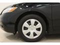 Black - Camry LE Photo No. 19
