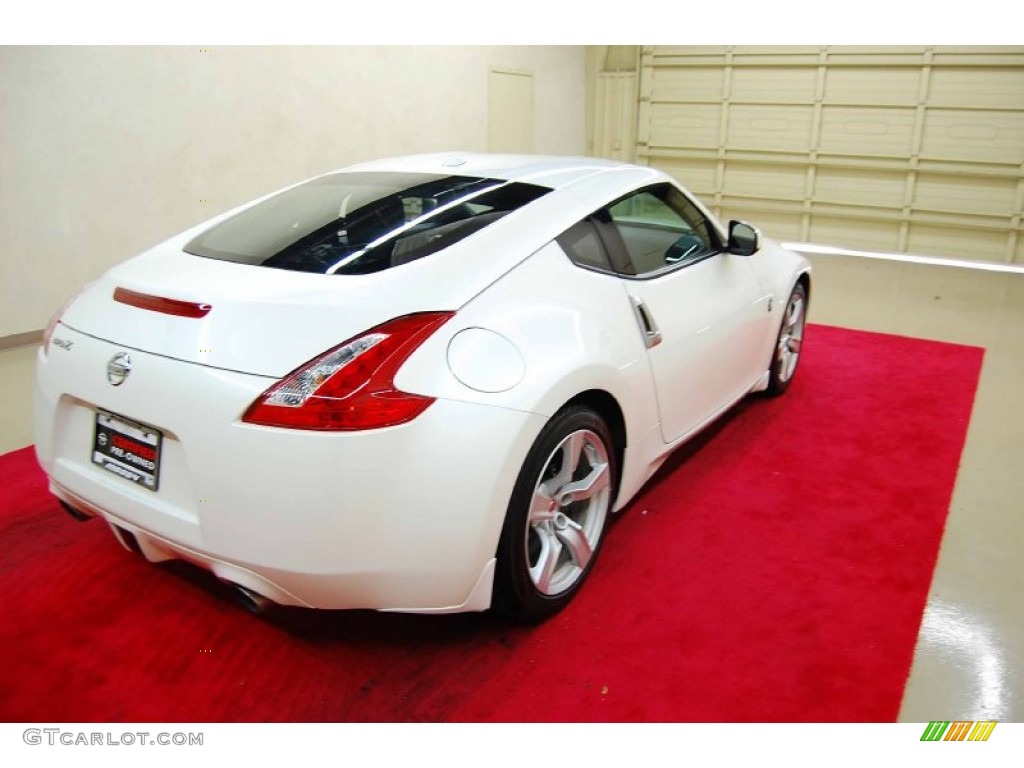 2010 370Z Touring Coupe - Pearl White / Gray Leather photo #6