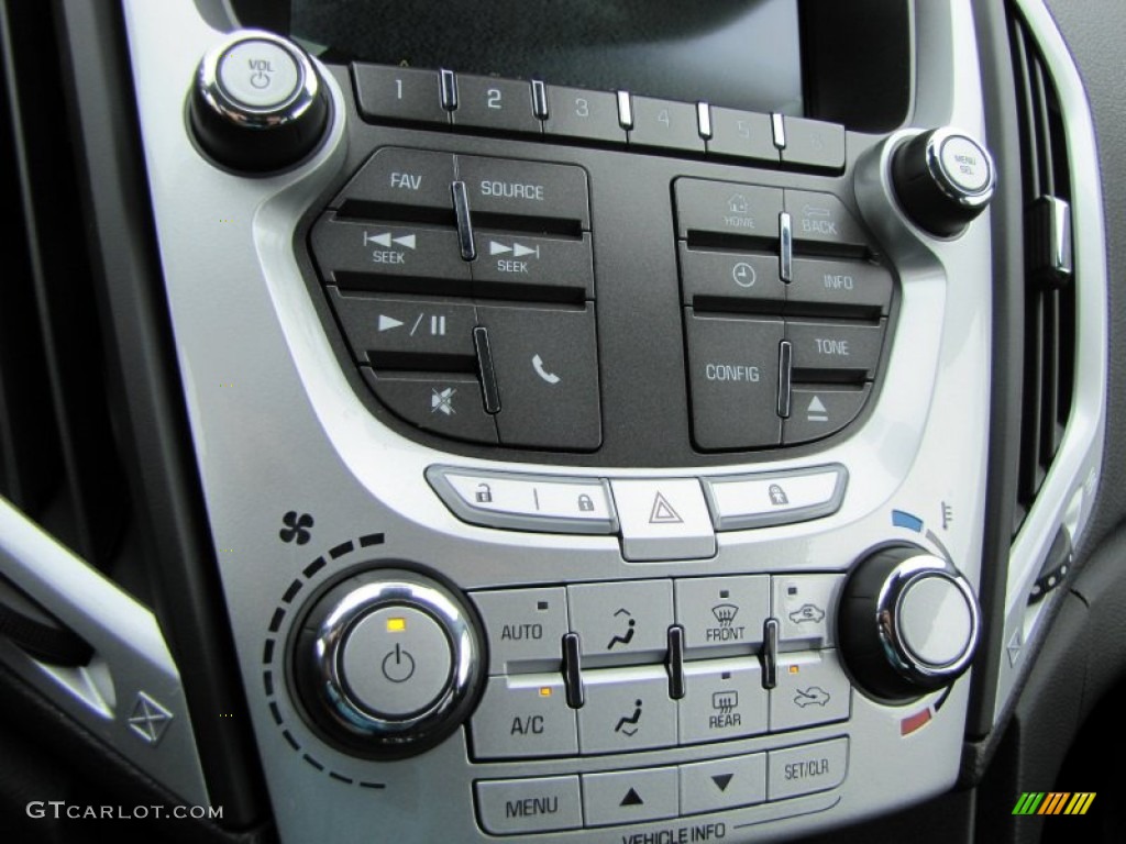2012 GMC Terrain SLE Controls Photo #54631899