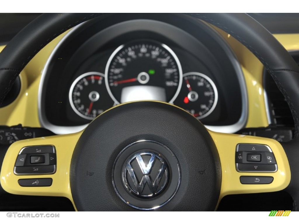 2012 Volkswagen Beetle 2.5L Titan Black Steering Wheel Photo #54633729