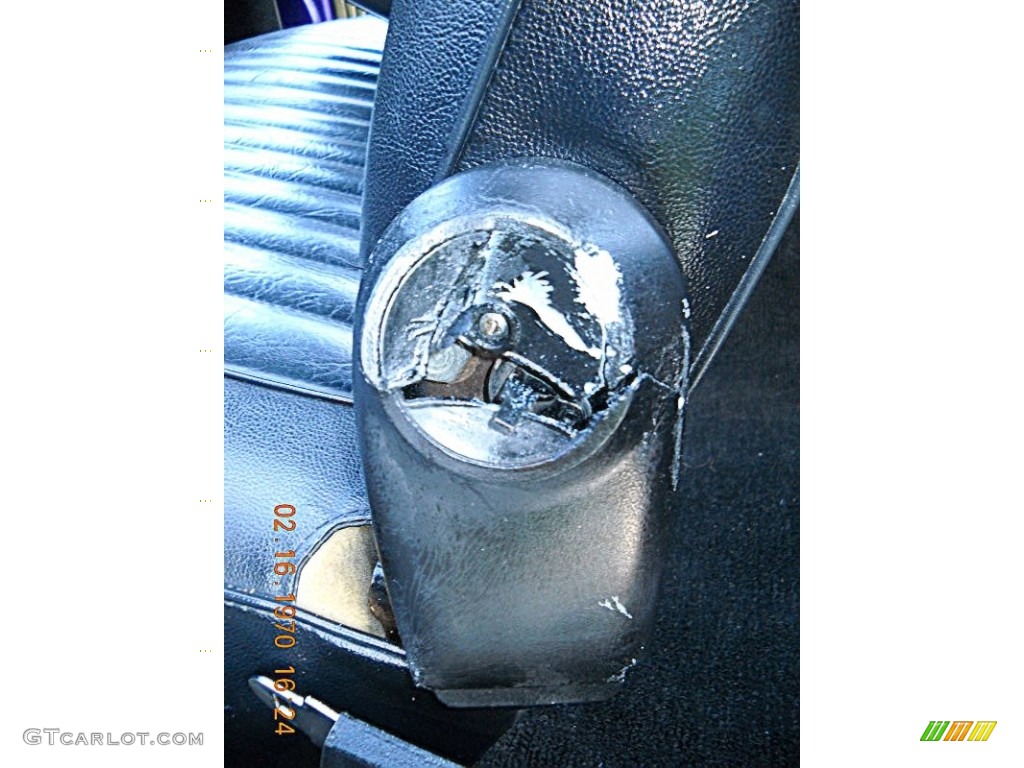 1973 Duster 340 - Plum Crazy / Black photo #84