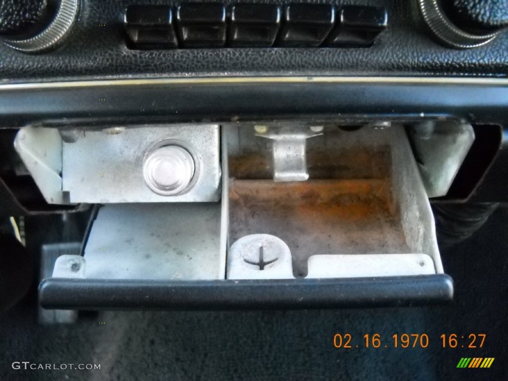 1973 Duster 340 - Plum Crazy / Black photo #100