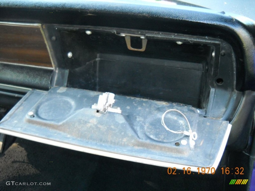 1973 Duster 340 - Plum Crazy / Black photo #106