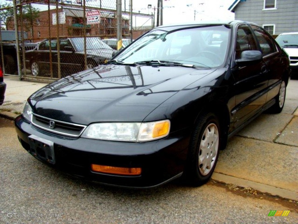 1997 Accord LX Sedan - Flamenco Black Pearl / Gray photo #1