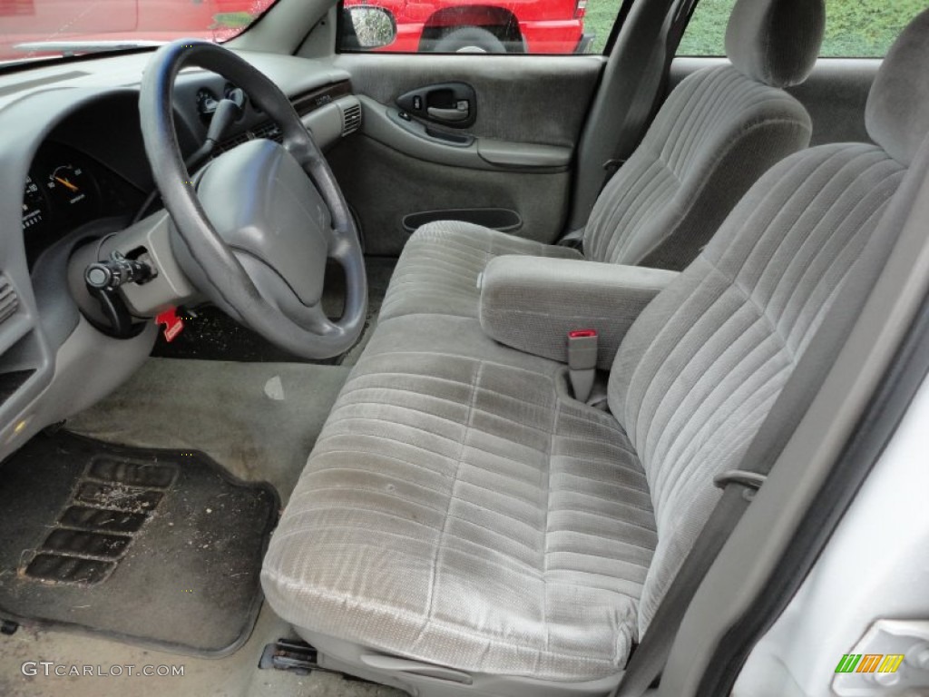 1999 Lumina  - Bright White / Medium Gray photo #10
