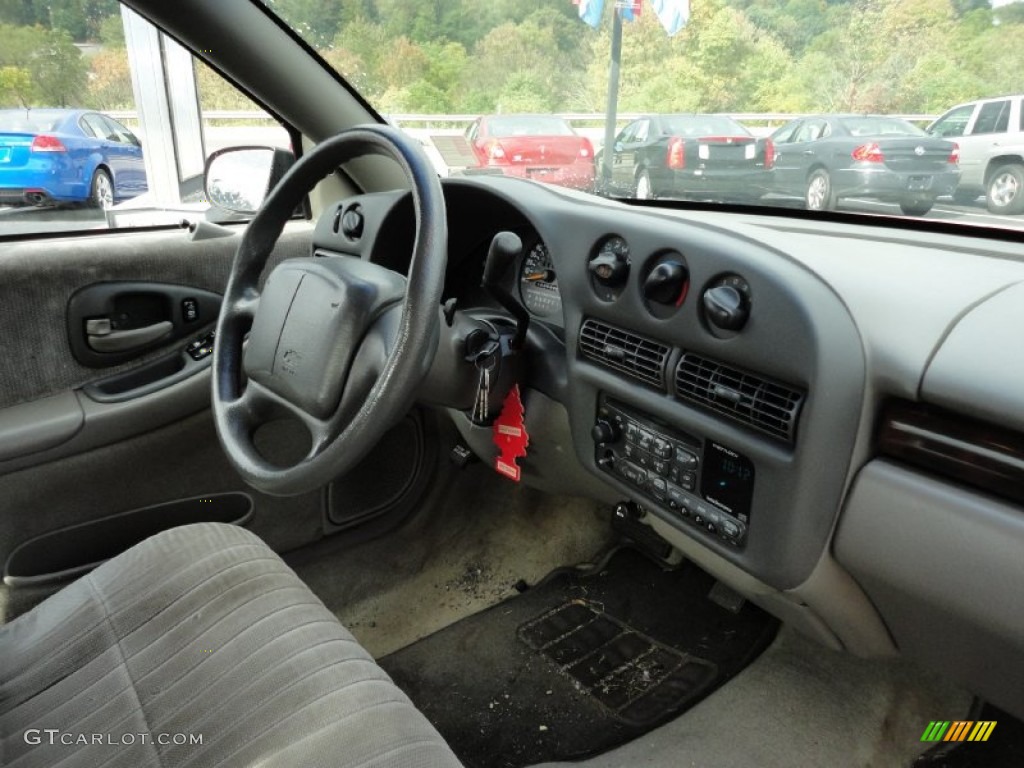 1999 Lumina  - Bright White / Medium Gray photo #17