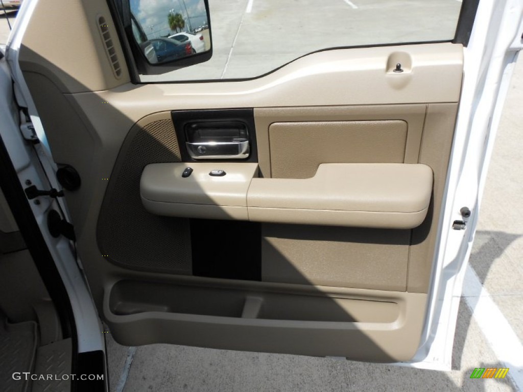 2004 F150 XLT SuperCrew - Oxford White / Tan photo #15