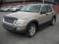 2006 Pueblo Gold Metallic Ford Explorer XLT 4x4  photo #18