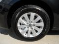 2012 Volkswagen Routan SEL Wheel and Tire Photo