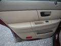 Merlot Pearl Clearcoat - Taurus SEL Photo No. 10