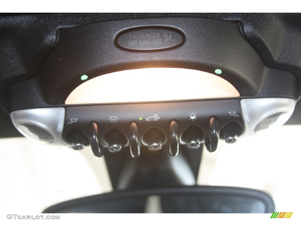 2012 Mini Cooper Coupe Controls Photo #54642339
