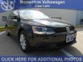 Black - Jetta SE Sedan Photo No. 1