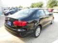 Black - Jetta SE Sedan Photo No. 7