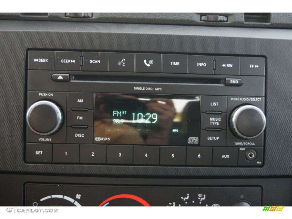 2008 Dodge Dakota ST Extended Cab Audio System Photo #54642648