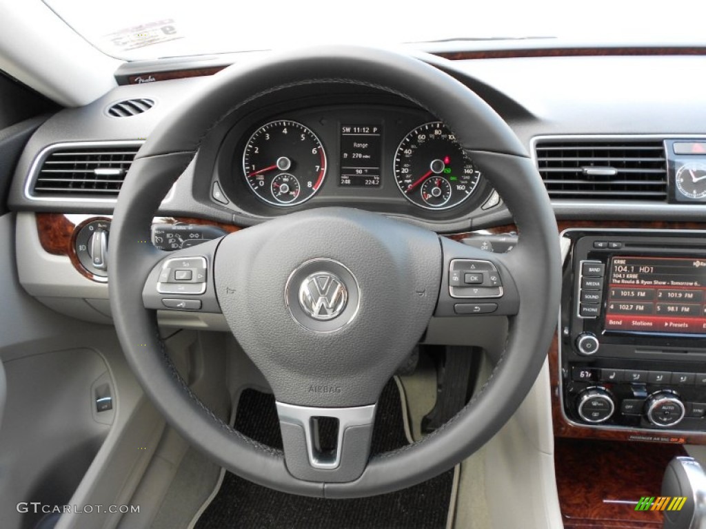 2012 Volkswagen Passat V6 SEL Moonrock Gray Steering Wheel Photo #54643230