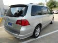Mercury Silver Metallic - Routan SE Photo No. 7