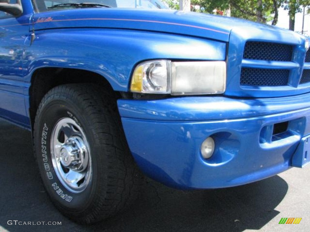 1999 Ram 2500 ST Extended Cab - Intense Blue Pearl / Mist Gray photo #2