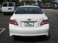 Super White - Camry SE Photo No. 8