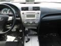 Super White - Camry SE Photo No. 14