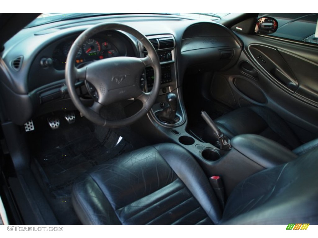 2004 Mustang GT Coupe - Black / Dark Charcoal photo #16