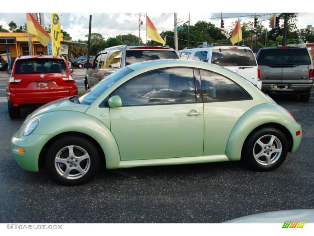 Cyber Green Metallic 2002 Volkswagen New Beetle GLS Coupe Exterior Photo #54646229